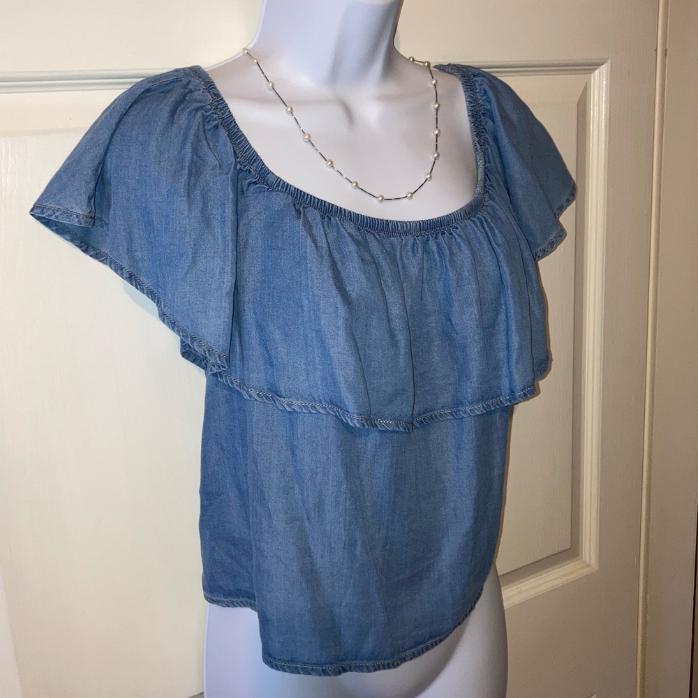 Haute Monde Ruffle Top, Size Medium, Blue. - Picture 8 of 12